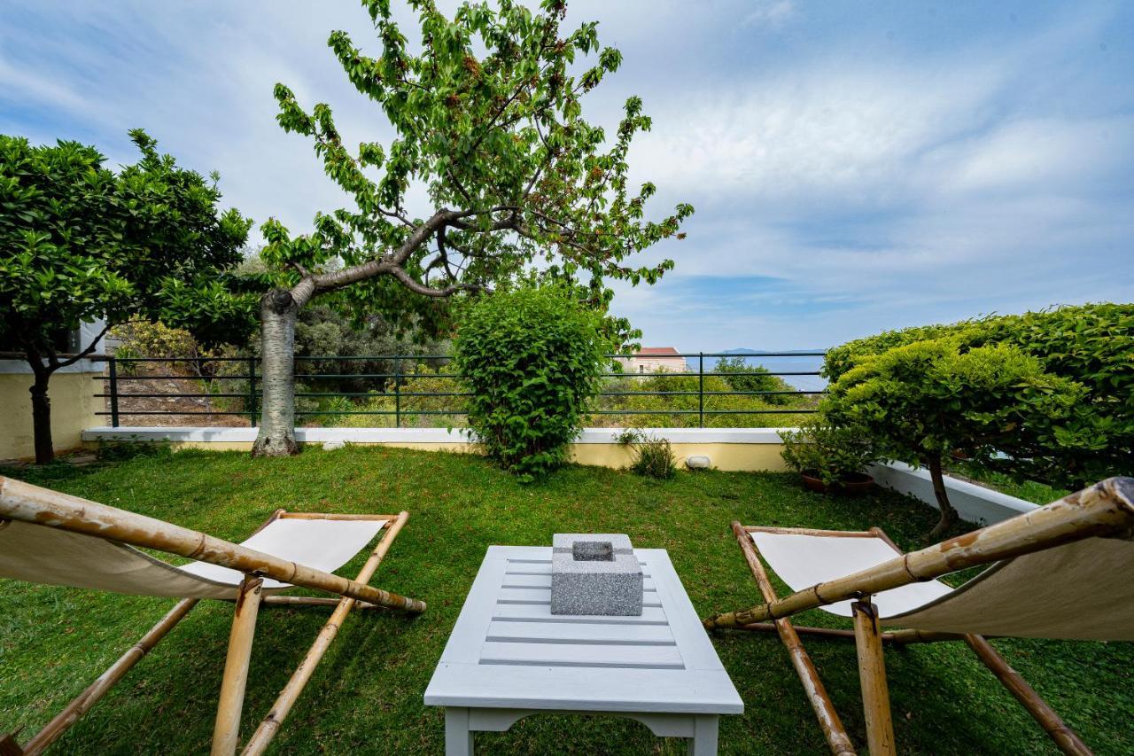 Sea Path Apartment Palaiontsiflikion Exterior photo