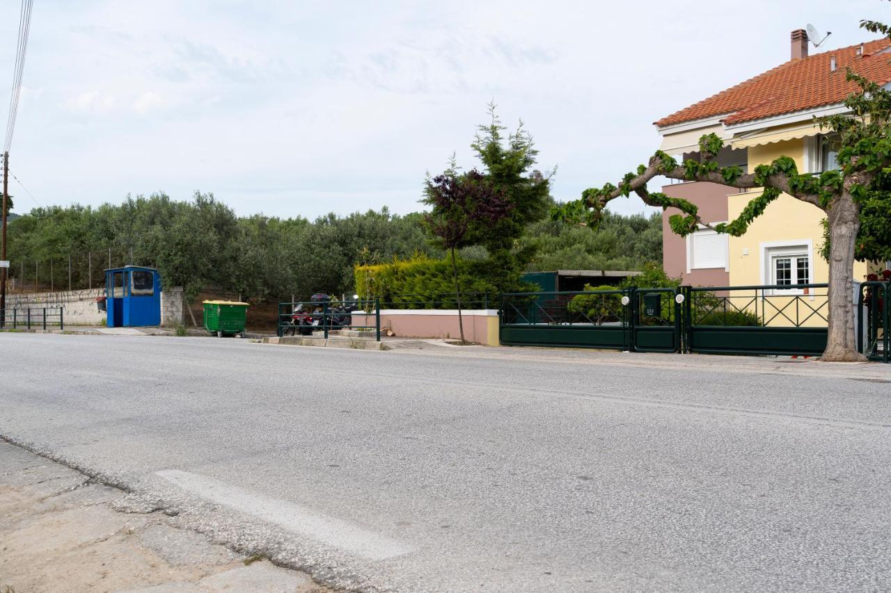Sea Path Apartment Palaiontsiflikion Exterior photo