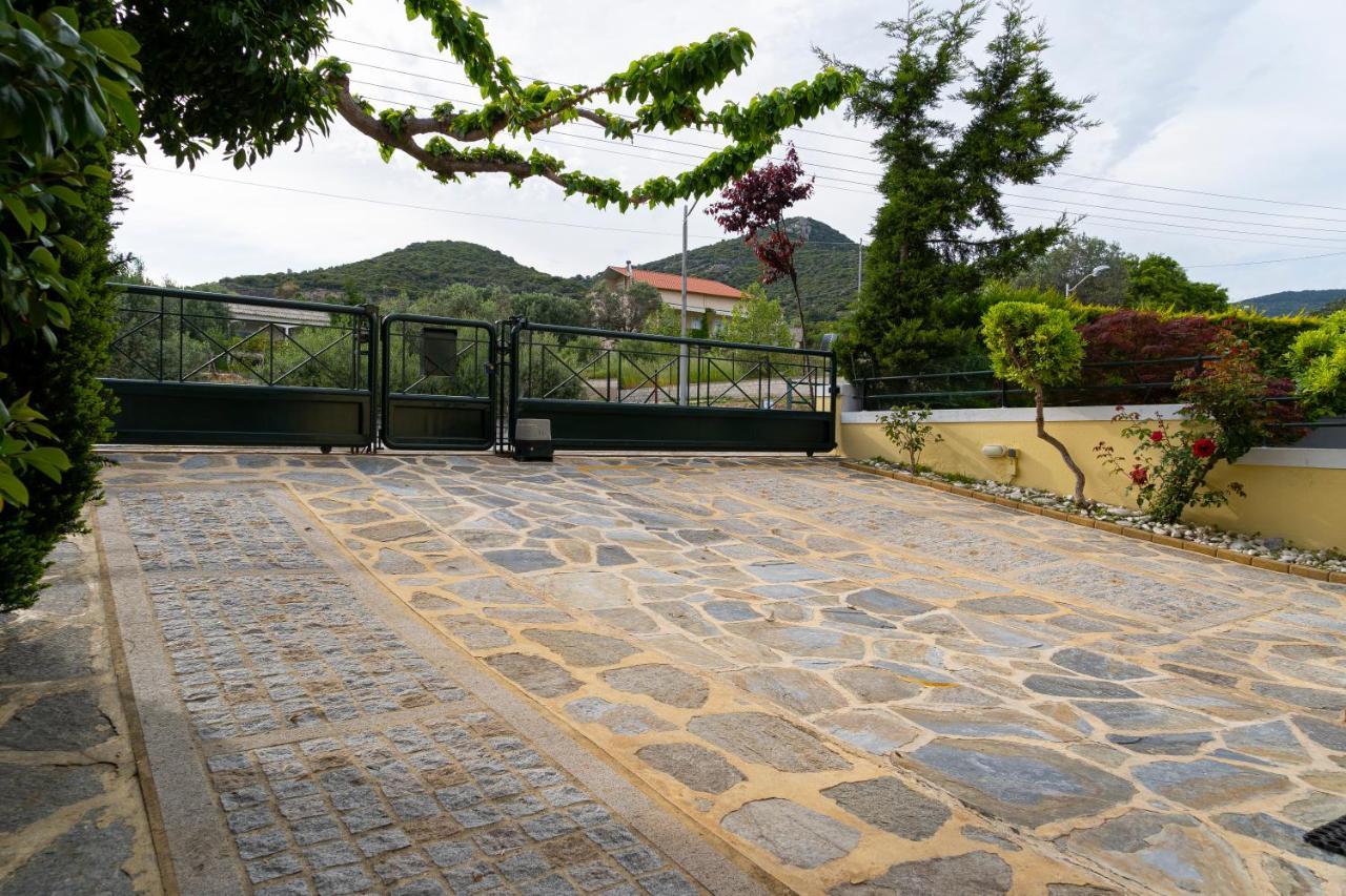 Sea Path Apartment Palaiontsiflikion Exterior photo